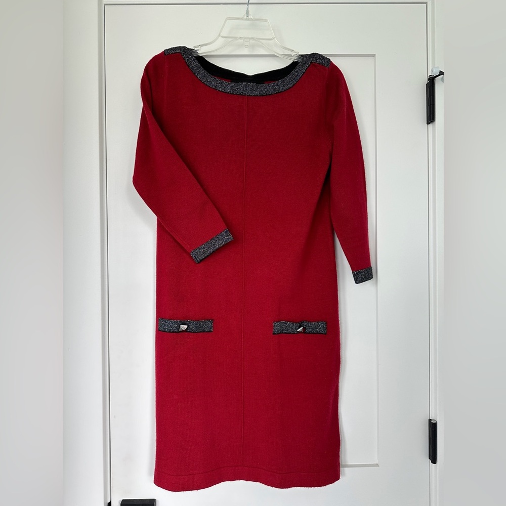 NineWest XS red knit dress with metallic black accents